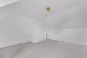 Photo 25- click for photo gallery